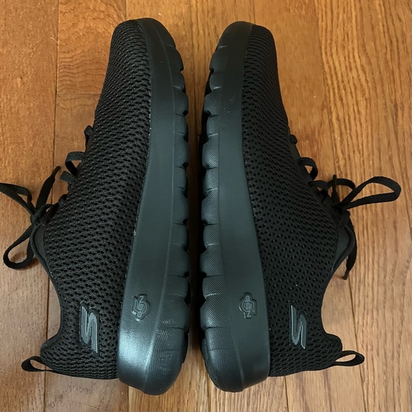 Skechers GOGA MAX AII Black SN15601 W Lace Up Athletic Shoes Sneakers Size 6.5 - Picture 8 of 13